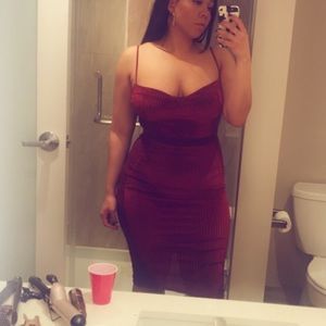 burgundy velvet lace panel midi dress